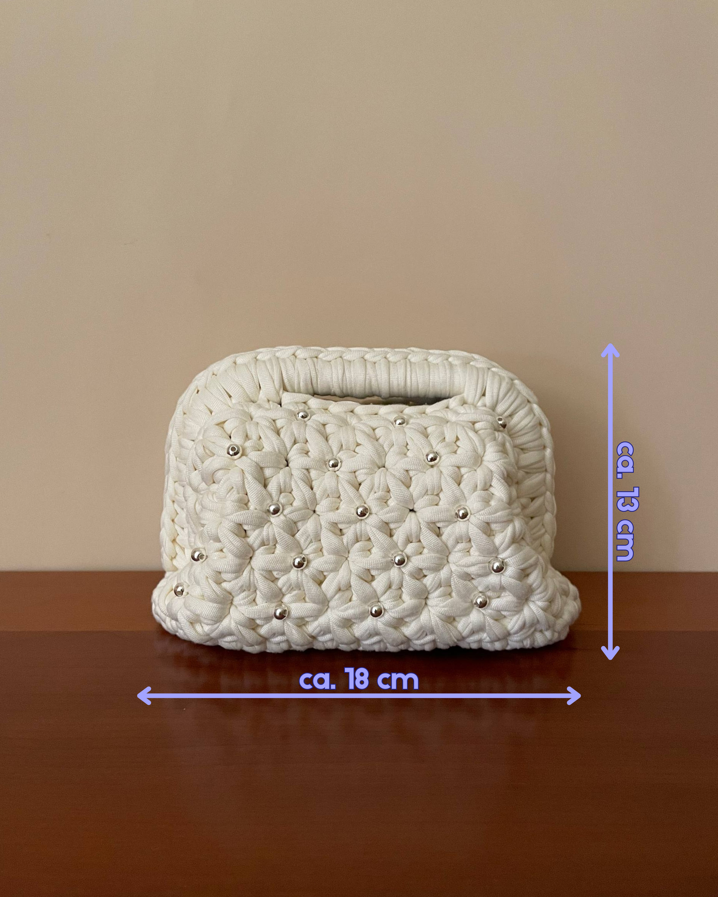 Borsa Crochet Handmade Avorio con Perline Argentate