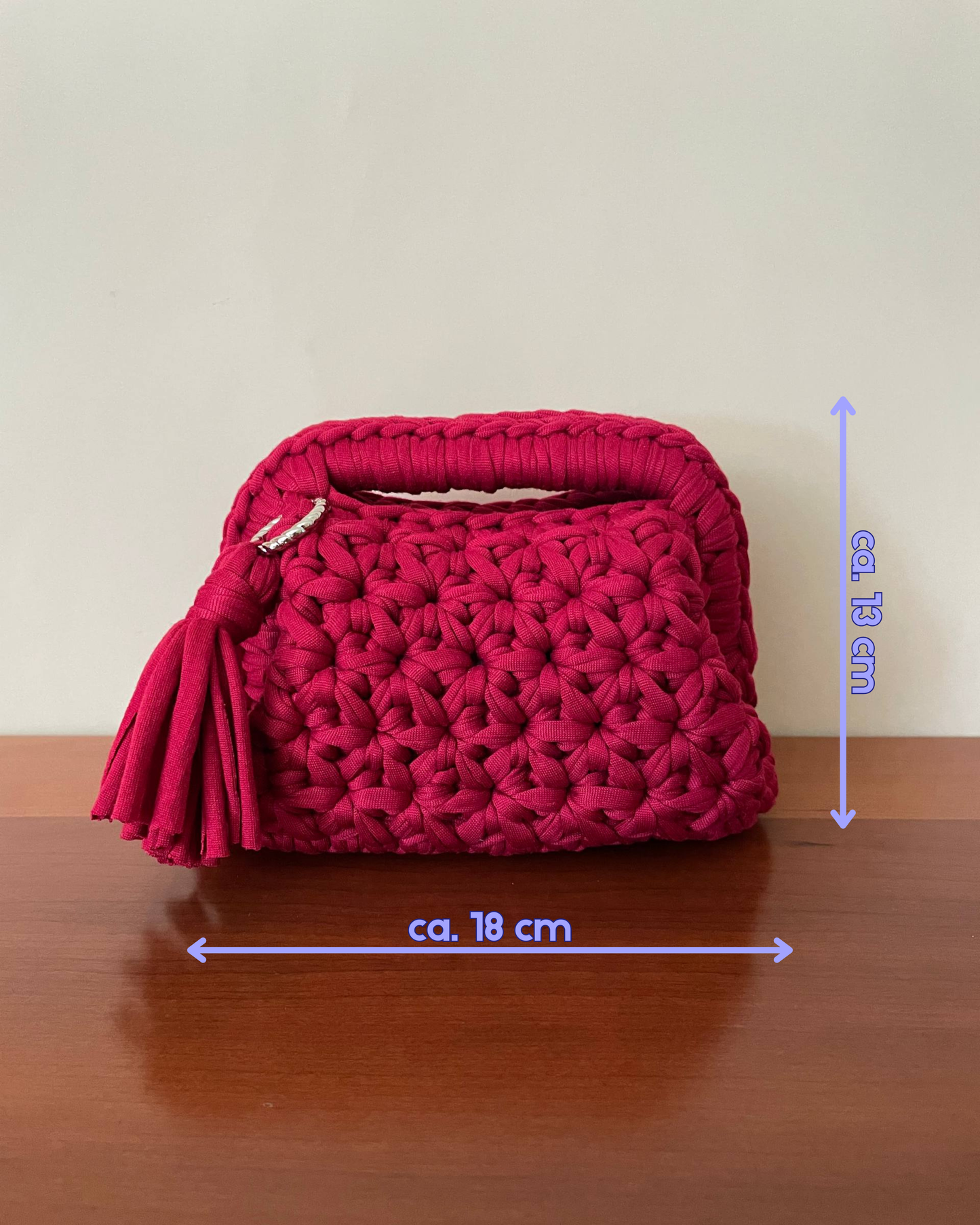 Borsa Crochet Handmade Bordeaux con Nappina Laterale Bordeaux