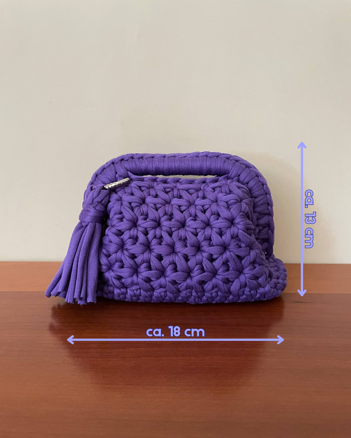 Borsa Crochet Handmade Viola con Nappina Laterale Viola