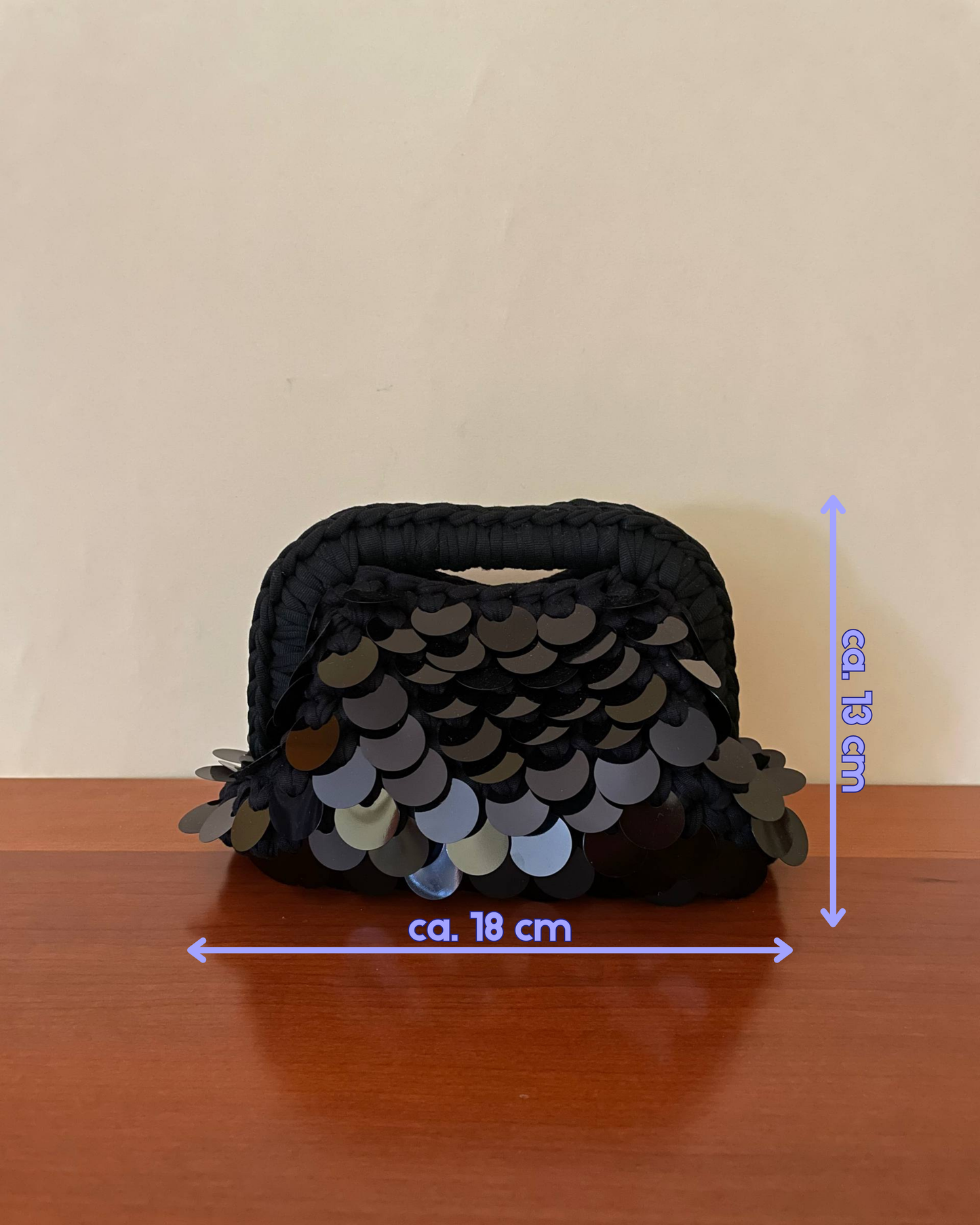 Borsa Crochet Handmade Nera con Paillettes Nere