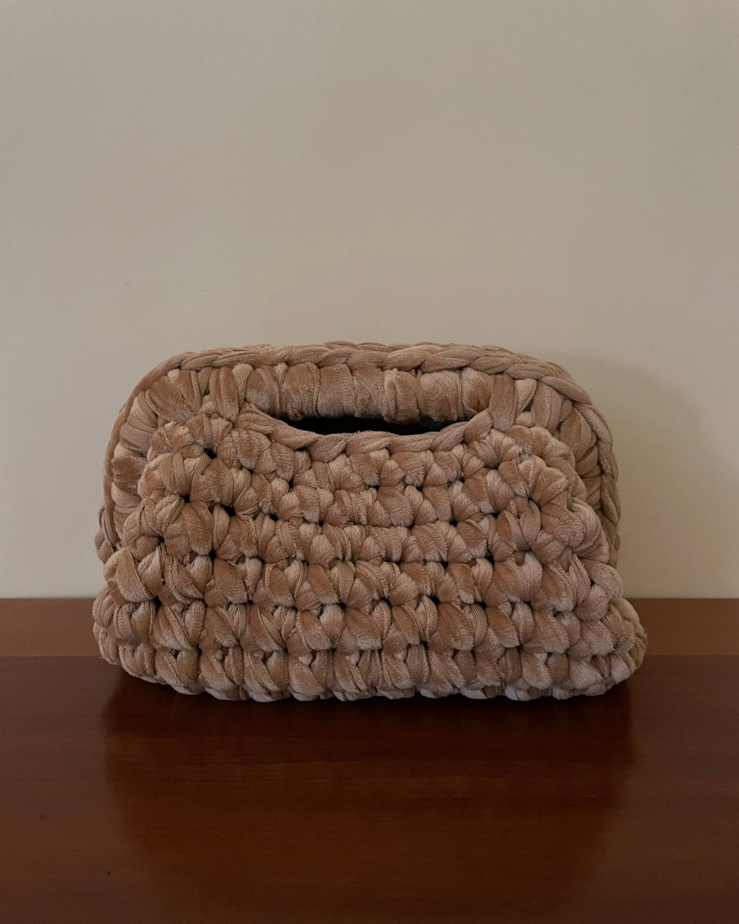 Borsa Crochet Handmade Velluto Cammello