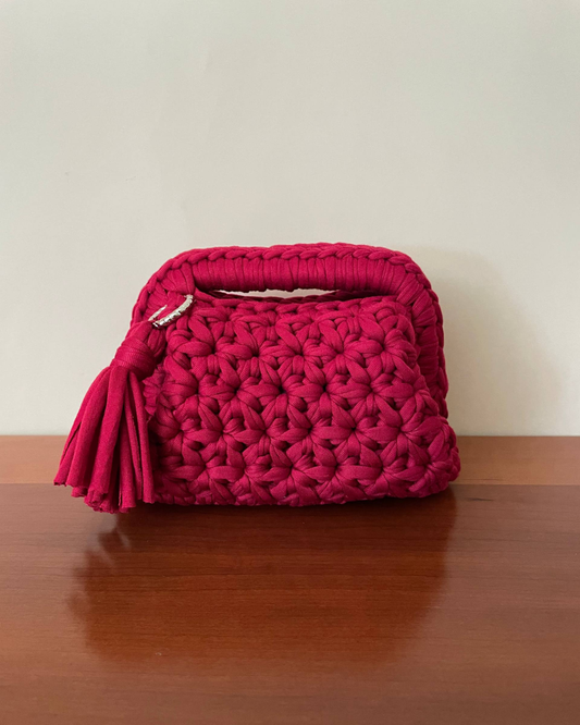 Borsa Crochet Handmade Bordeaux con Nappina Laterale Bordeaux